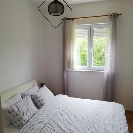 Mostar Apartment *